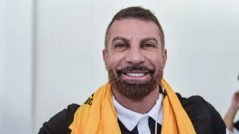 Pedrinho, candidato da chapa Sempre Vasco, durante a eleicao a qual elege o Presidente do Vasco da Gama para o Trienio 2024 a 2026, realizada na Sede do Calabouco, centro do Rio de janeiro. Pedrinho quer novo atacante