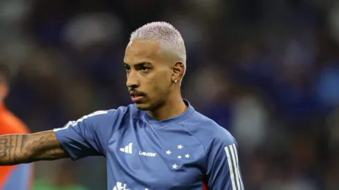 Matheus Pereira está pendurado no Cruzeiro.
