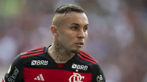 Cebolinha pode ser desfalque contra o Palmeiras.