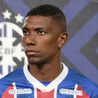 Kanu viraliza no Bahia e \'dispara\' contra Mano Menezes: \'Ruim para todos\'