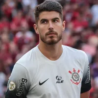 Pedro Raul \'pipoca\' no Corinthians e vira alvo da torcida: \'Horrível, tem que sair!\'