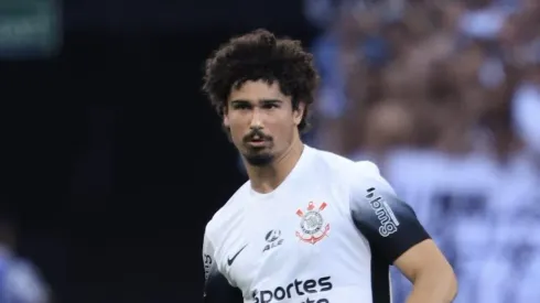 André Ramalho preocupa no Corinthians.