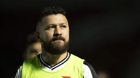 Rossi jogador do Vasco antes da partida contra o Sao Paulo no estadio Sao Januario pelo campeonato Brasileiro A 2024.