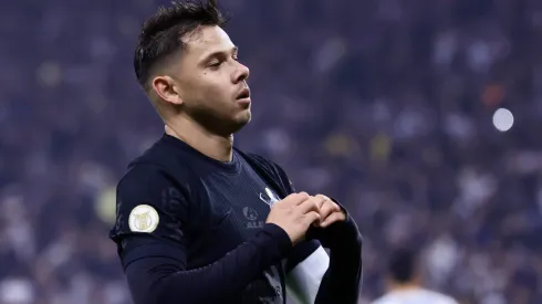 Romero durante confronto contra o Criciúma no Campeonato Brasileiro de 2024.