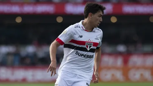 Joao Moreira jogador do Sao Paulo durante partida contra o Atletico-GO no estadio Morumbi pelo campeonato Brasileiro A 2024.