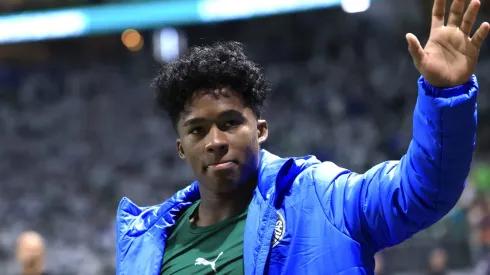 SP - SAO PAULO - 30/05/2024 - COPA LIBERTADORES 2024, PALMEIRAS X SAN LORENZO - Endrick jogador do Palmeiras durante final da partida contra o San Lorenzo no estadio Arena Allianz Parque pelo campeonato Copa Libertadores 2024. Foto: Marcello Zambrana/AGIF