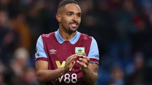 Vitinho, jogador do Burnley, na mira do Inter.