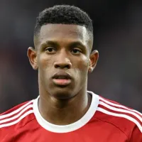 Ex-Palmeiras, Danilo sofre lesão na Premier League e cena repercute entre torcedores