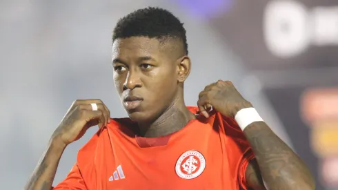 Vitão, jogador do Inter.