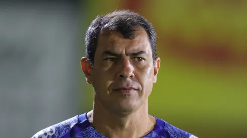 Ttular de Carille no Santos interessa ao Botafogo.