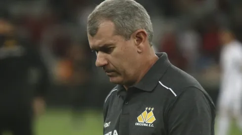 Tencati, técnico do Criciúma. Foto: Gabriel Rosa Machado/AGIF