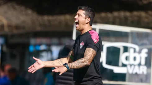 Carpini durante confronto contra o Grêmio no Campeonato Brasileiro de 2024.