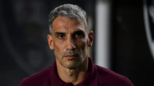 Vojvoda projeta duelo na Sul-Americana.