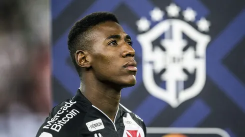 Leo na partida entre Fluminense x Vasco da Gama no Estadio do Maracana pela quarta rodada do Campeonato Brasileiro da Serie A em 06 de maio de 2023. Zagueiro foi defendido por um companheiro de time