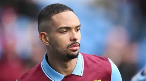 Vitinho, alvo do Botafogo, atuando no Burnley-ING em 2024