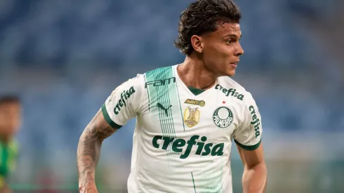 Richard Rios jogador do Palmeiras durante partida contra o Cuiaba no estadio Arena Pantanal pelo campeonato Brasileiro A 2023. Volante deve ficar no clube