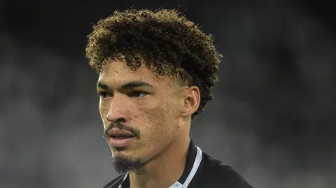 Adryelson interessa ao Botafogo.