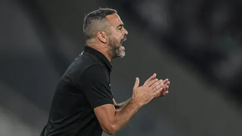 Artur Jorge, treinador do Botafogo.