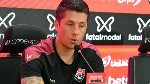 Carpini durante coletiva após confronto contra o Atlético-MG no Brasileirão de 2024.