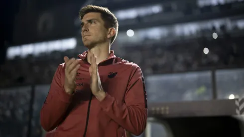 Martin Varini tecnico do Athletico-PR durante partida contra o Vasco (Foto: Jorge Rodrigues/AGIF)
