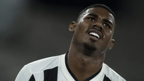 Cuiabano será desfalque no Botafogo.