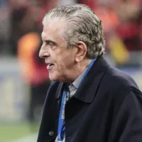 Petraglia \'corre\' e Athletico-PR pode fechar com jogador que atuou na Premier League