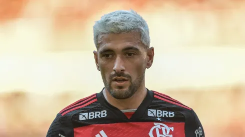 Arrascaeta jogador do Flamengo durante partida contra o Atletico-GO no estadio Maracana pelo campeonato Brasileiro A 2024. Meio-campista deve atuar