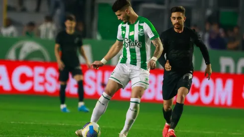 Danilo Boza jogador do Juventude durante partida contra o Corinthians no estádio Alfredo Jaconi pelo campeonato Copa Do Brasil 2024. Foto: Luiz Erbes/AGIF