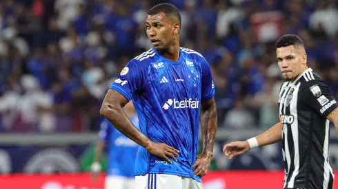 Seabra surpreende e manda a real sobre Walace (Foto: Gilson Lobo/AGIF)