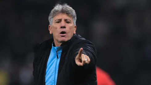 Renato Portaluppi, técnico do Grêmio, durante partida contra o Corinthians na Neo Química Arena, pela Copa do Brasil.