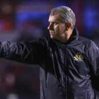 Claudio Tencati ganha \'reforço\' importante nos treinos do Criciúma