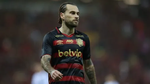 Lucas Lima manda a real sobre empate do Sport com o Goiás (Foto: Marlon Costa/AGIF)