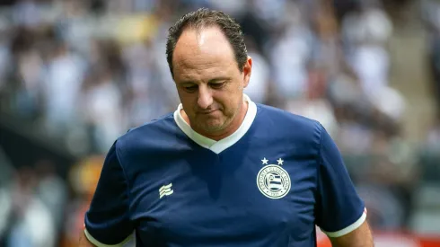 Rogerio Ceni tecnico do Bahia durante partida contra o Atletico-MG (Foto: Fernando Moreno/AGIF)