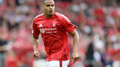 Murillo durante confronto contra o Bournemouth na Premier League 2024/25.