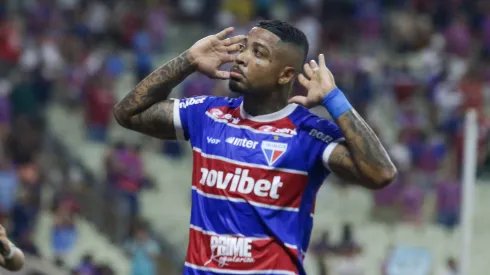 Marinho durante confronto contra o Vitória no Campeonato Brasileiro de 2024.