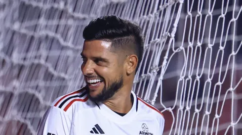 Cicinho aponta classificado de Corinthians x Fortaleza.