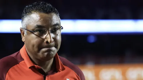 Roger Machado técnico do Internacional durante partida contra o São Paulo no estádio Morumbi pelo campeonato Brasileiro A 2024. Foto: Marcello Zambrana/AGIF