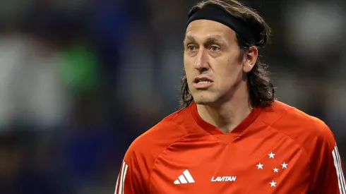 Cassio jogador do Cruzeiro durante aquecimento