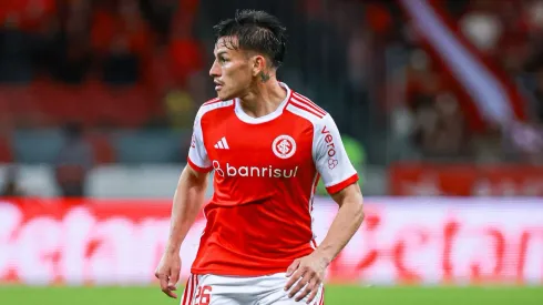 Alexandro Bernabei atuando no Internacional