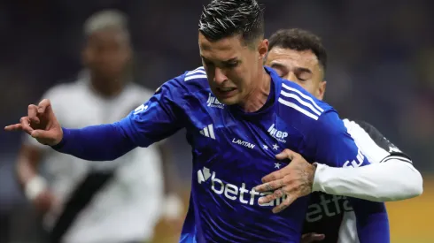 Vital durante confronto contra o Vasco no Brasileirão 2024.