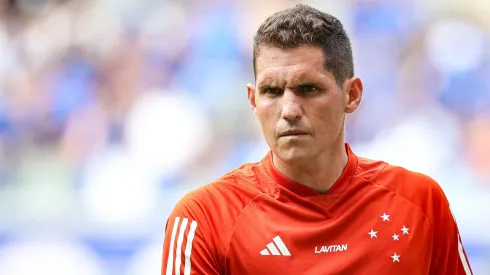 Rafael Cabral jogador do Cruzeiro durante aquecimento antes da partida contra o Tombense no estadio Mineirao pelo campeonato Mineiro 2024.