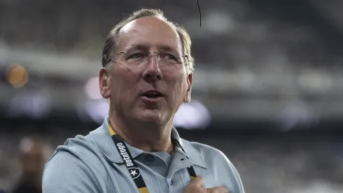 Botafogo encaminha renovação com meia Foto: Jorge Rodrigues/AGIF