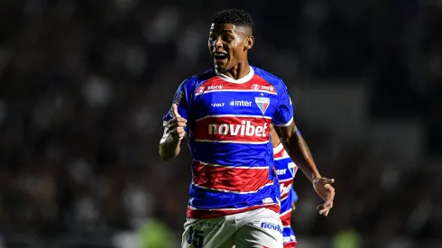 Hércules, jogador do Fortaleza, durante partida contra o Vasco em São Januário pela Copa do Brasil.