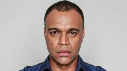 Denílson elogia atitude do Vasco e projeta jogo contra Atlético-MG