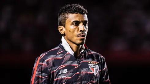 Luiz Gustavo durante confronto contra o Santos no Paulistão 2024.