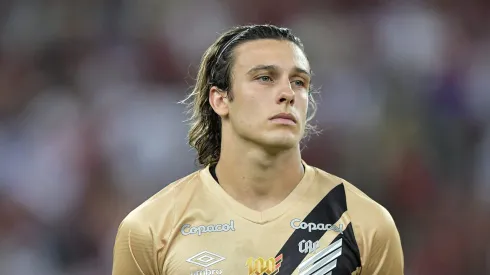 Canobbio durante confronto contra o Flamengo no Brasileirão 2024.