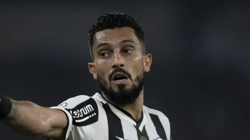 Alex Telles está na Seleção Brasileira.