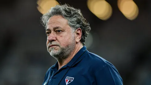 Julio Casares, presidente do São Paulo, antes da partida contra o Flamengo, pelo Campeonato Brasileiro.