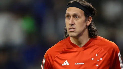 Cássio jogador do Cruzeiro durante aquecimento antes da partida contra o Juventude no estádio Mineirão pelo campeonato Brasileiro A 2024. Foto: Gilson Lobo/AGIF