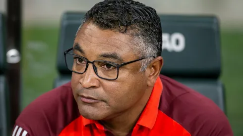 Roger Machado tecnico do Internacional durante partida contra o Cruzeiro no estadio Mineirao pelo campeonato Brasileiro A 2024.